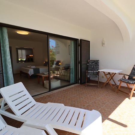 Camelia 52 Beach Studio Apartment - Sao Rafael, Albufeira Esterno foto